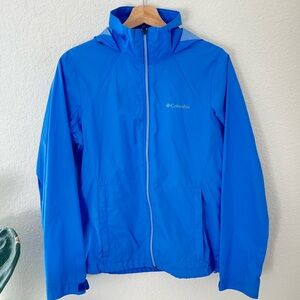 Columbia women’s windbreaker jacket in blue. Size small